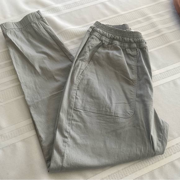 High Rise Joggers - Picture 2 of 5